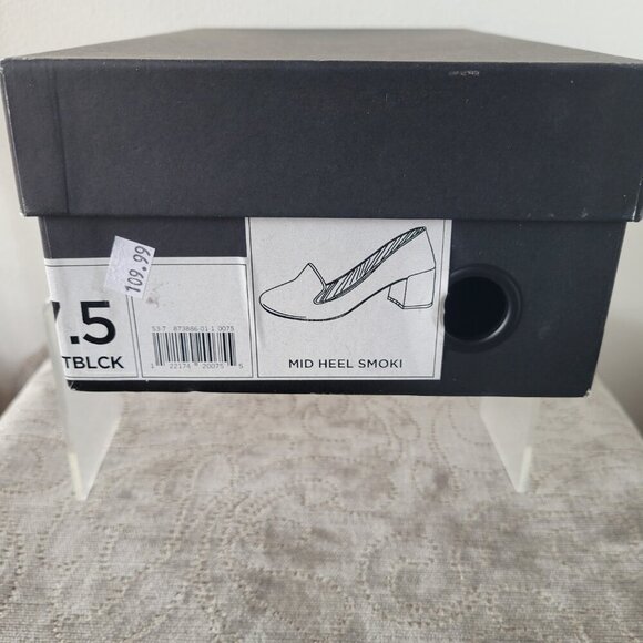 Banana Republic Mid Heel Embroidered Exotic Shoe (Size 7½) - Picture 9 of 14